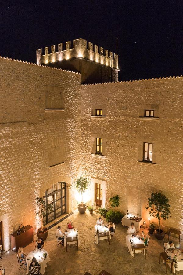 Castell Son Claret - The Leading Hotels Of The World Es Capdella Exterior photo